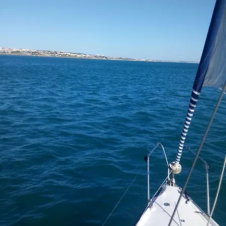Båthotell Love Boat With A Tour